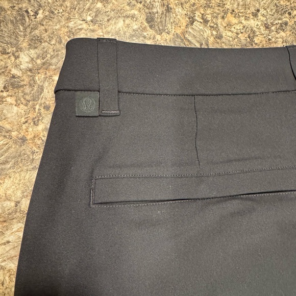 Lululemon Commission Pant – Slim Fit (Warpstreme) size 30 - Picture 3 of 4